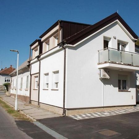 Apartmani Oaza Daruvar Phòng bức ảnh